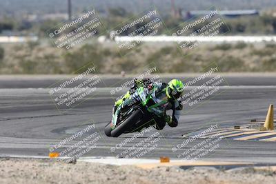 media/Jan-15-2026-Racers Edge (Thu) [[dfebeb70ab]]/3-B Group/Session 2 (Turn 11)/